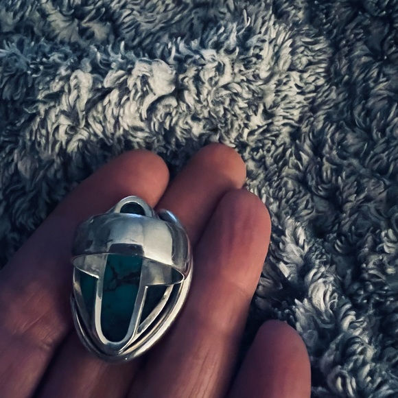 Vintage Sterling Silver Turquoise Ring - Picture 4 of 4